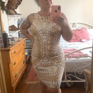 Banjul sequinned nude party dress size L